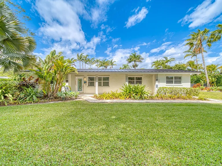 15730 SW 87th Ct — Photo 32