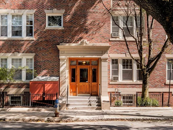266-270 Windsor St #2, Cambridge, MA 02139