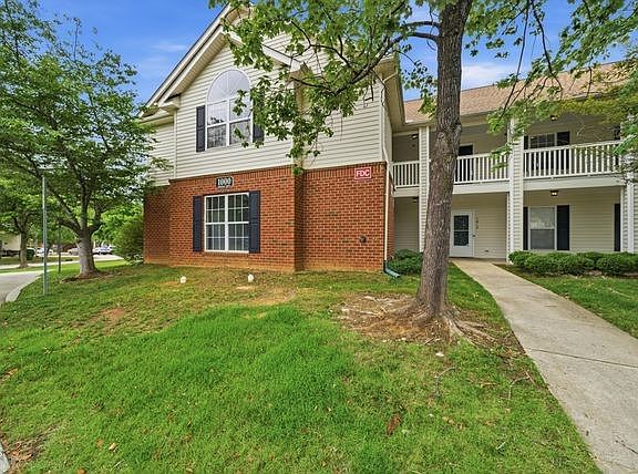 4th image of 1022 Bergman Dr