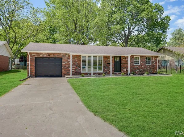 3313 Princeton Dr, Granite City, IL 62040