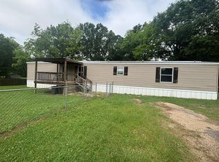 208 S Pine St, Heidelberg, MS 39439