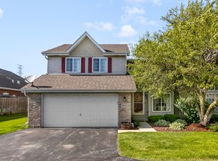 1495 Berta Dr, Crest Hill, IL 60403