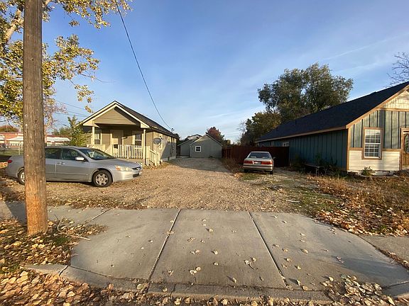 3rd image of 132 Hudson Ave #2-134
