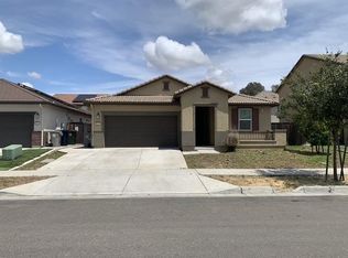 8421 Stara St, Elk Grove, CA 95758