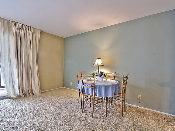 4th image of 1305 Laguna St APT 2