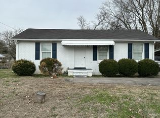 130 E St, Clarksville, TN 37042