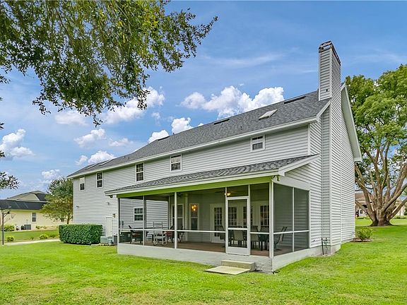 3rd image of 1976 Vista View Dr