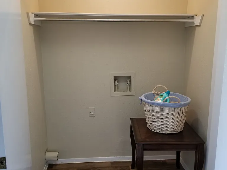 2712 Indian Creek Dr — Photo 23