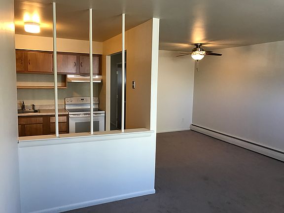 3rd image of 110 Church St #B-4