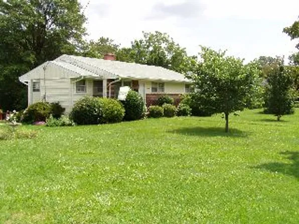 1000 Sandusky Dr, Lynchburg, VA 24502