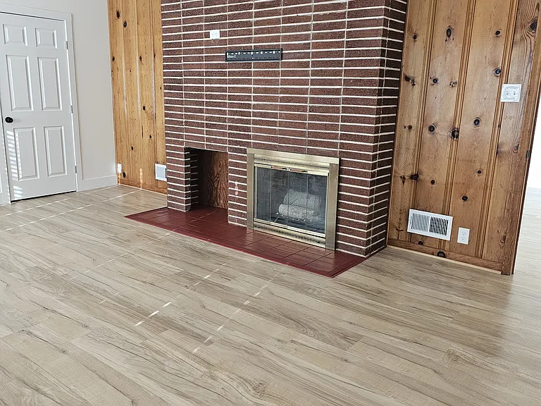 2835 SW Fairway Dr — Photo 5
