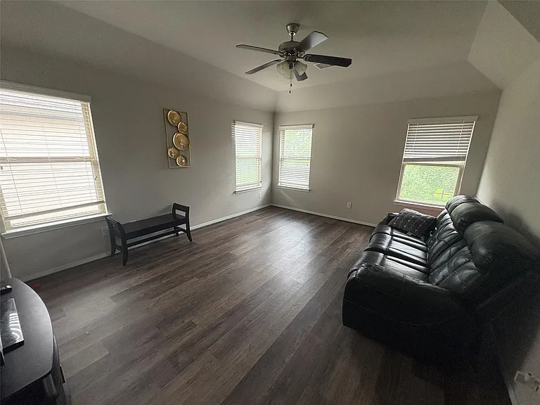 3710 Brampton Island Dr — Photo 11