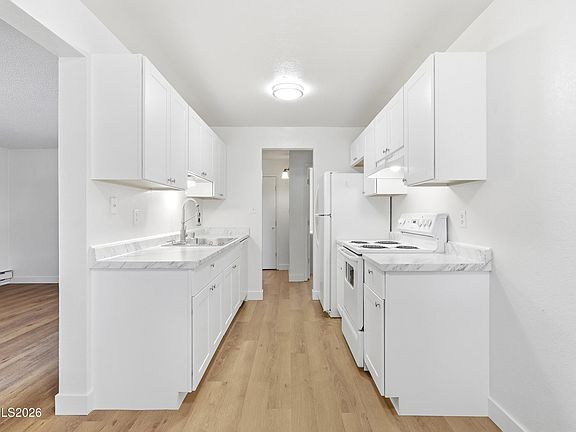 2nd image of 3926 Clear Acre Ln APT 109