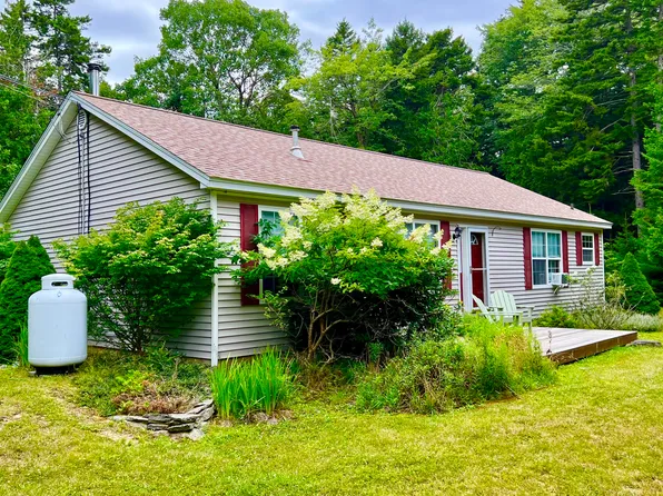 40 Salem Towne Road, Southwest Harbor, ME 04679