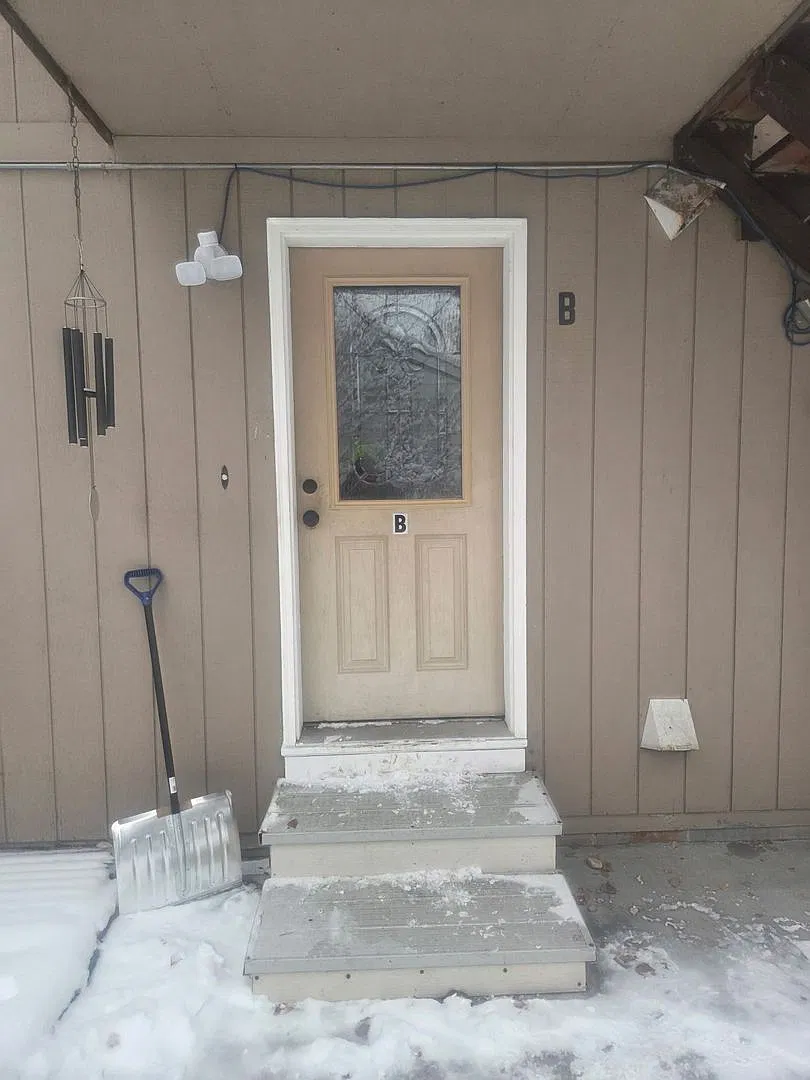 Carr Ave 1806 — Photo 1