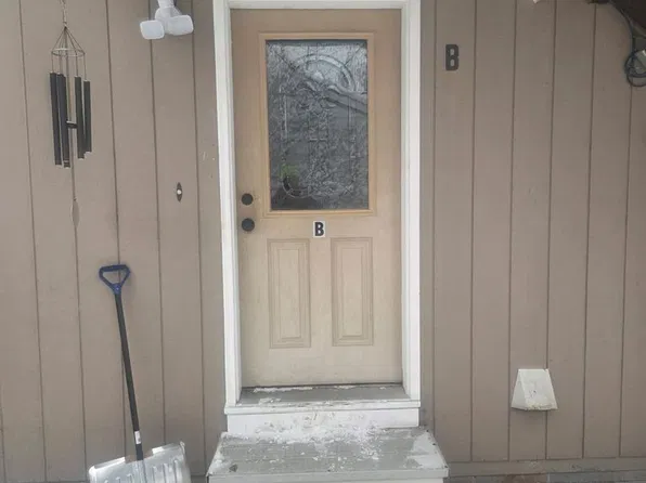 Carr Ave 1806, 1806 Carr Ave #B, Fairbanks, AK 99709