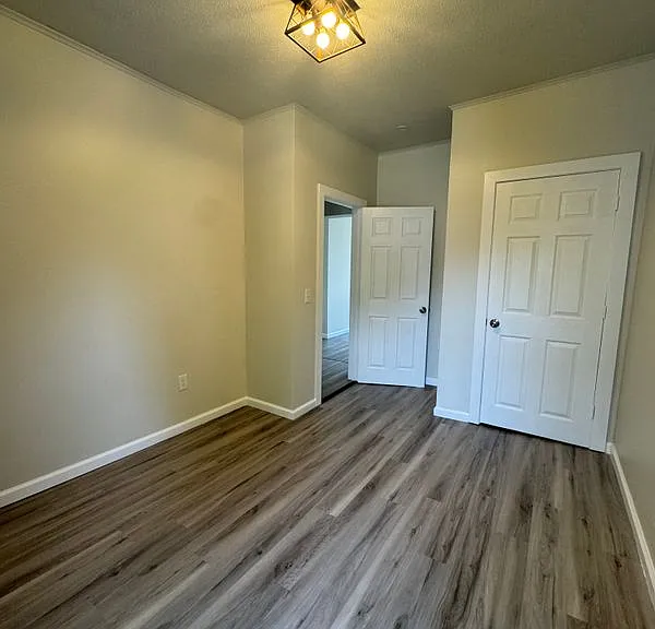 64 New Bridge St #2 — Photo 6