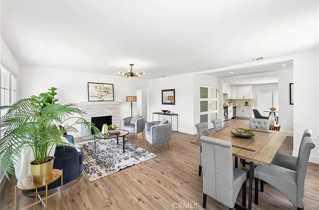 3 bed, 1367 sqft, $3,800 — Photo 3