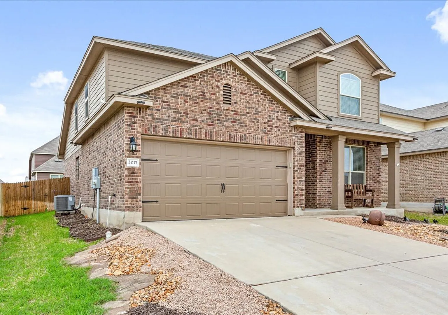 4/2.5 in Midway ISD — Photo 2