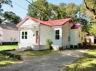 1050 Frank P Corso St, Biloxi, MS 39530