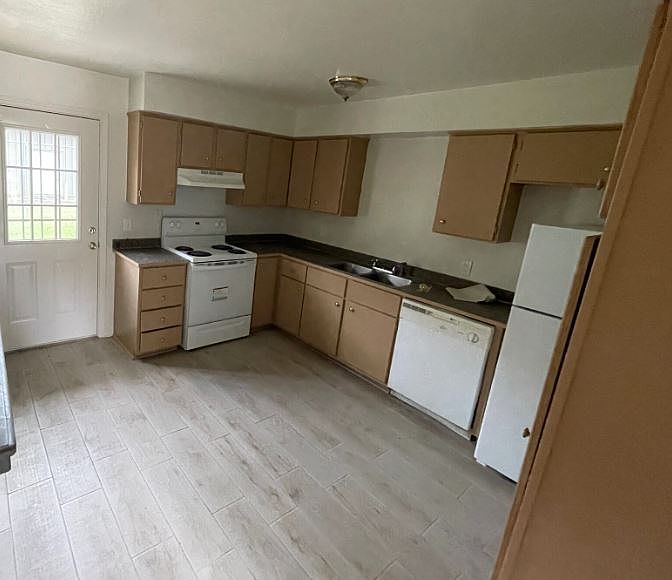 2nd image of 46038 Rufus Bankston Rd Unit 253