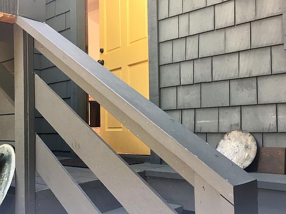 5th image of 2516 Cliff Dr
