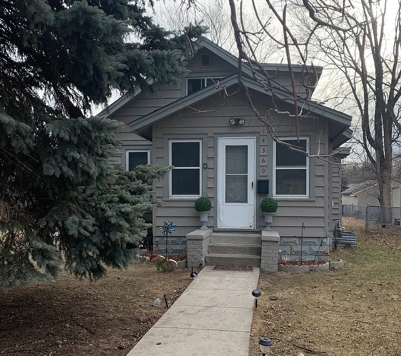 4360 Zane Ave N