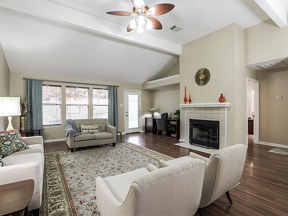 2nd image of 10923 Graywood Ct