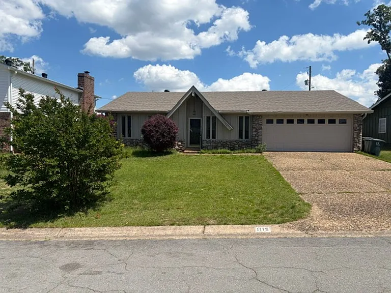 1115 Briar Creek Rd — Photo 15