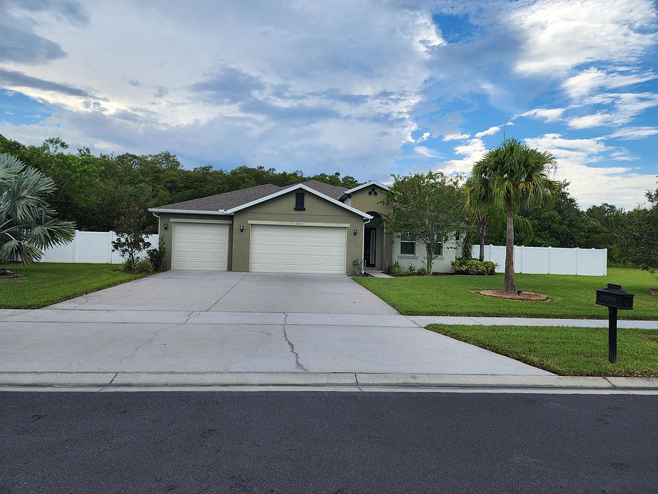 1st image of 3500 Buckingham Way