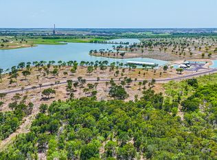 181 Waterfront Club Dr, Corsicana, TX 75110