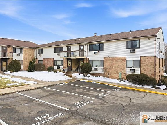 2nd image of 1210 Cricket Ln #1210