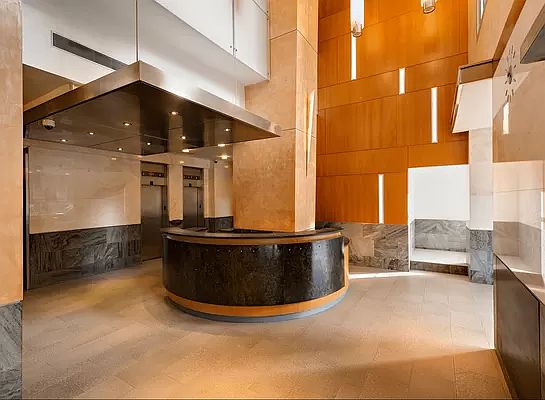 4th image of 310 Greenwich St APT 20B
