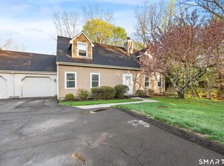 12 Old Towne Rd UNIT 12, Cheshire, CT 06410