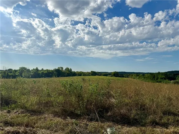 1 Hemphill Rd, Lawrence, KS 66044