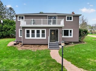 1190 Olander Dr, Lapeer, MI 48446