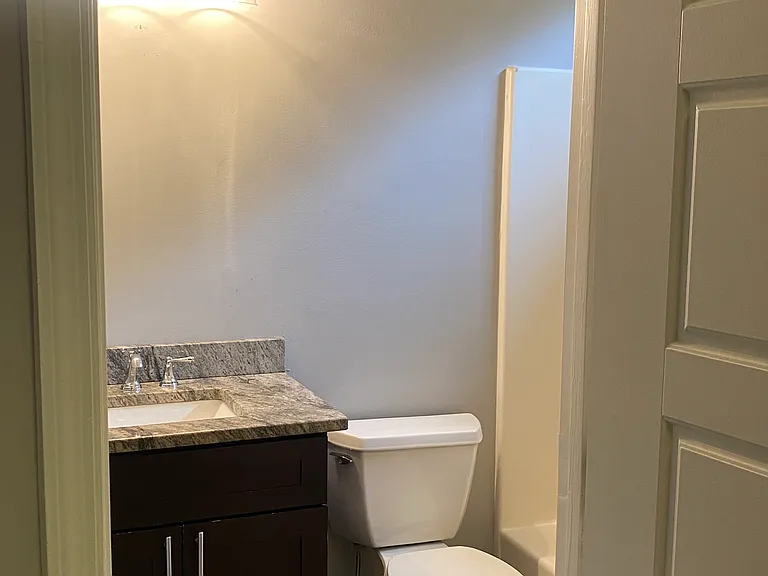 3625 Riviera Dr — Photo 25