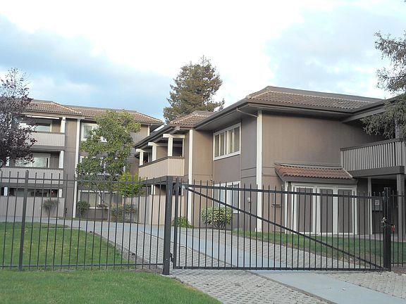 2nd image of 47112 Warm Springs Blvd APT 208