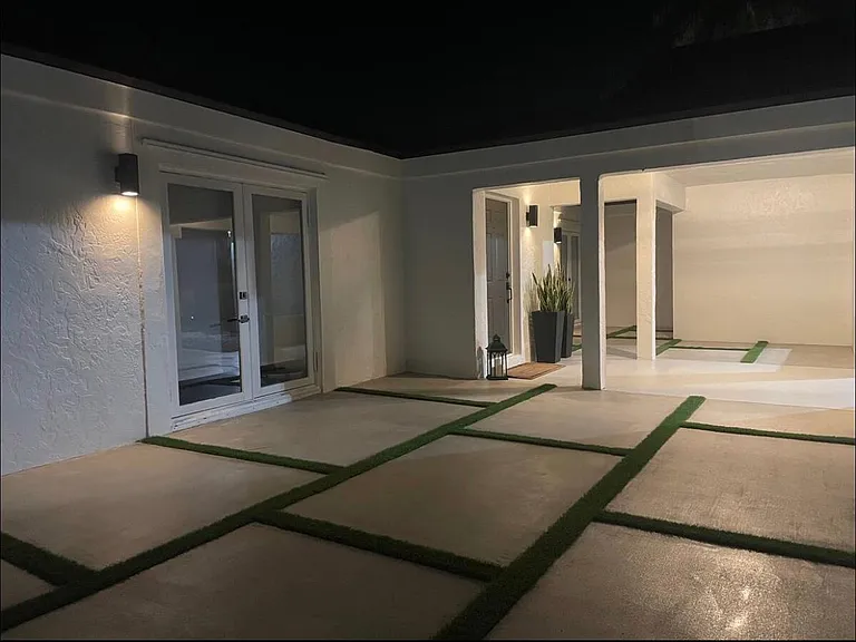 15230 SW 154th Ave — Photo 5