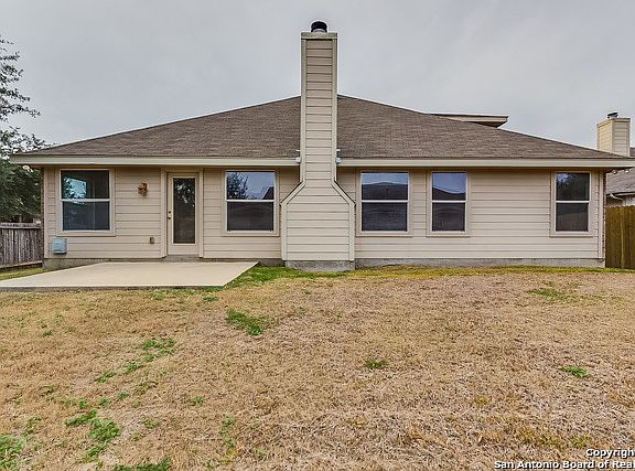 5th image of 221 Burleson Dr