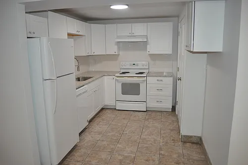 2542 W Robin Rd #B Photo 1