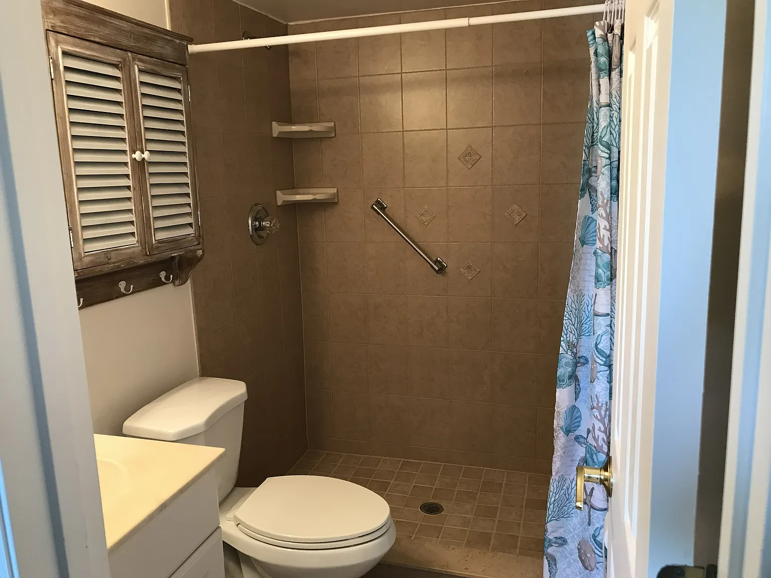 2 bed, 886 sqft, $2,300 — Photo 4