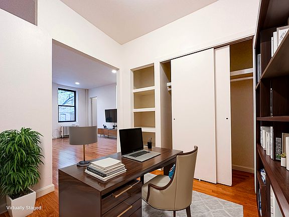 4th image of 437 E 6th St APT 3R
