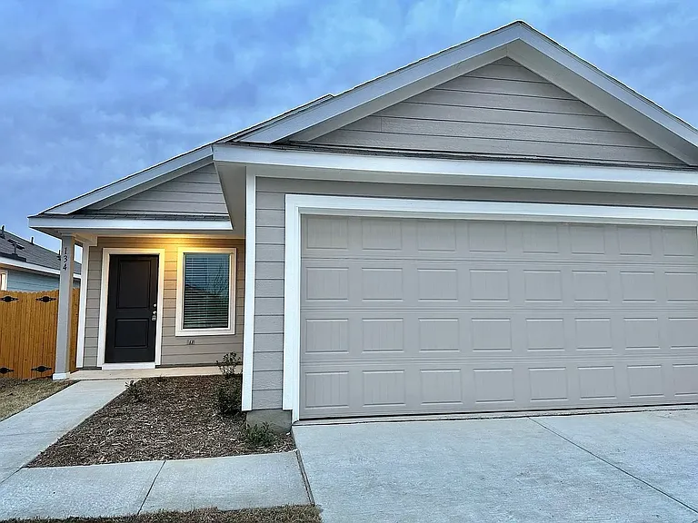 134 Wheatgrass Ln — Photo 1