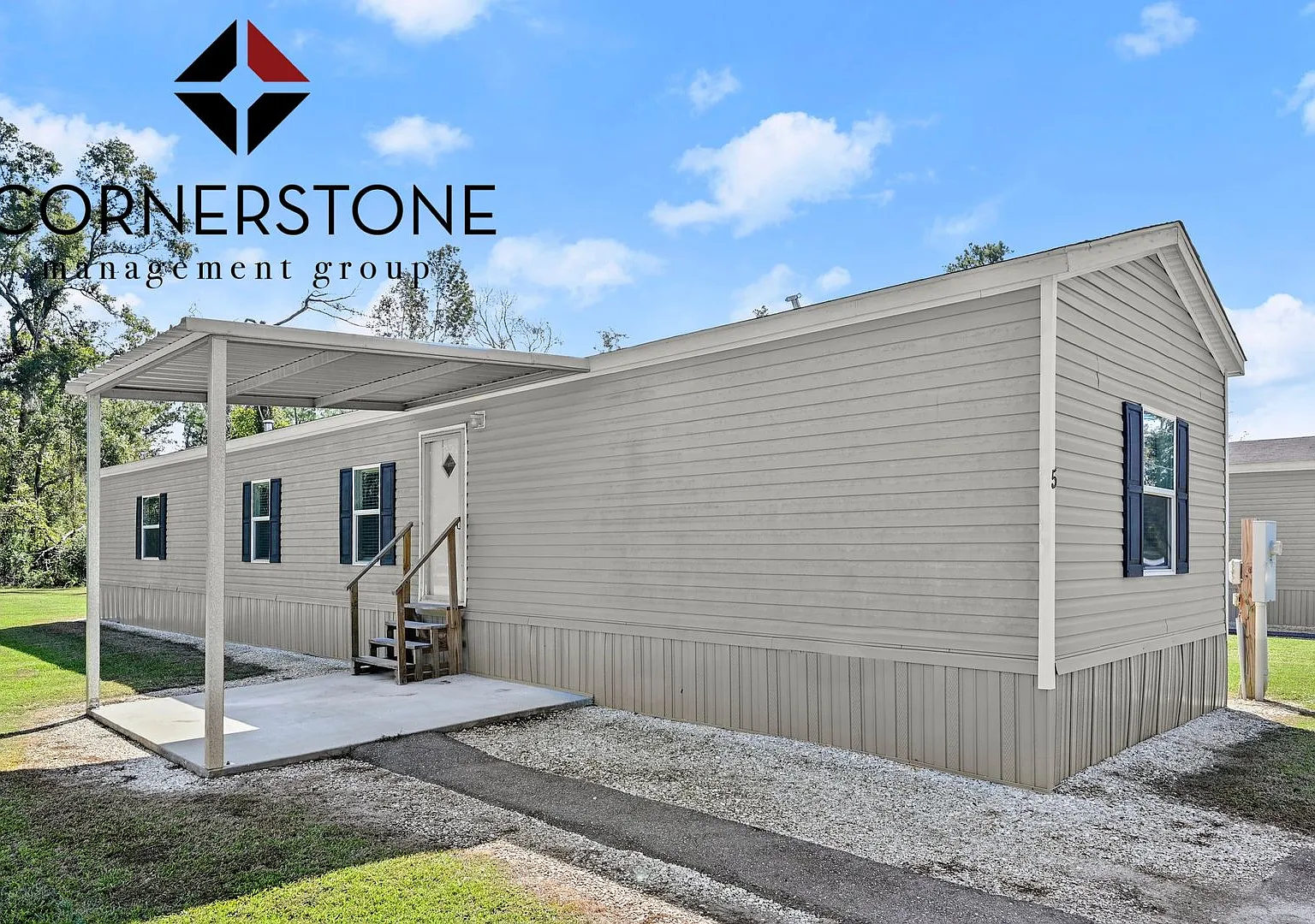 Cozy 3-Bed, 2-Bathroom Trailer Home Available for Rent! Located off of Strawberry Lane in Albany! — Photo 1