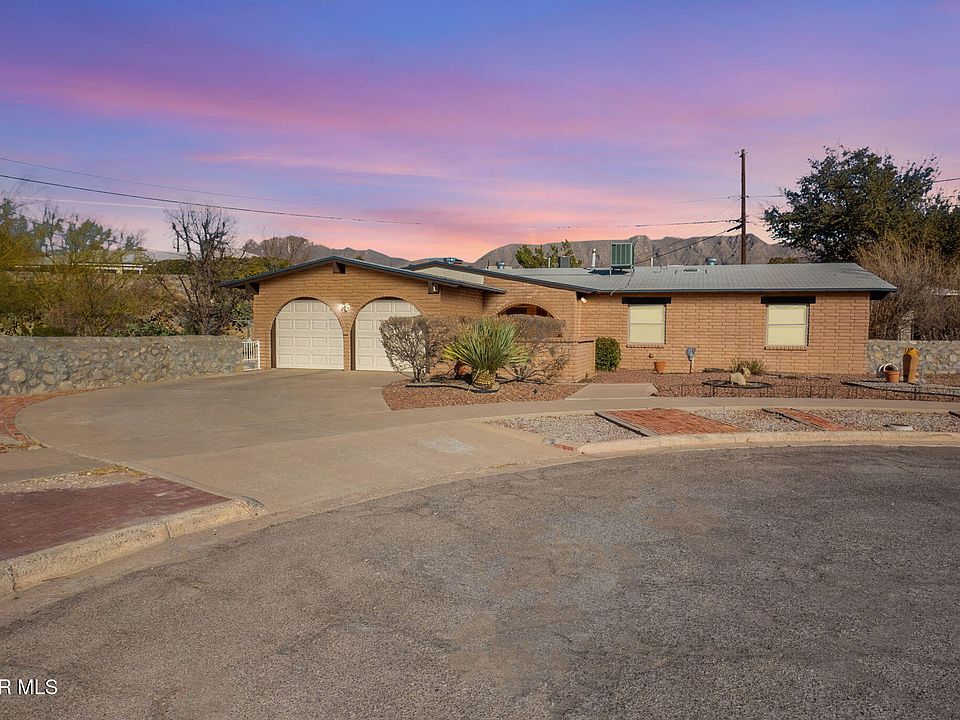1st image of 735 De Leon Dr