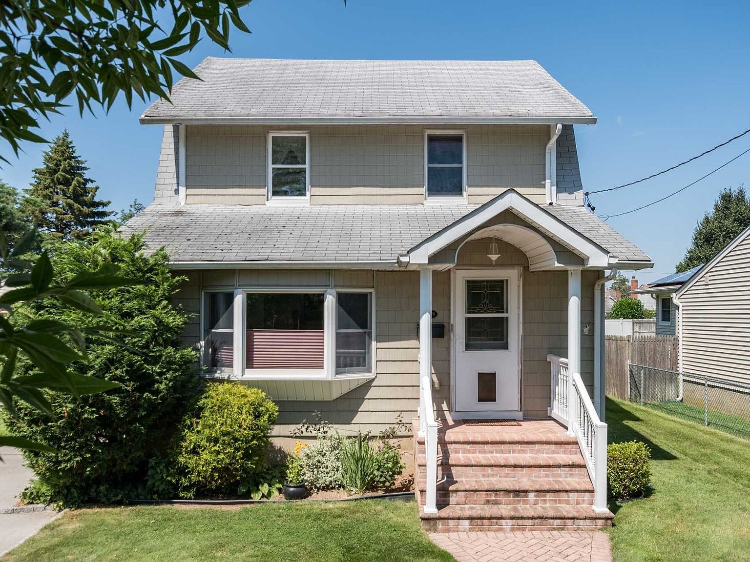 2170 Willoughby Ave, Wantagh, NY 11793 Zillow