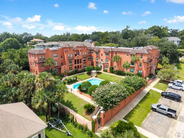 2007 E Gadsden St APT 103, Pensacola, FL 32501