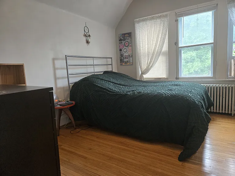 467 Norwood Ave — Photo 10