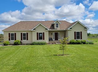 18710 Commercial Point Rd, Circleville, OH 43113